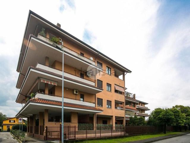 Appartamento in vendita a San Carlo, Seregno