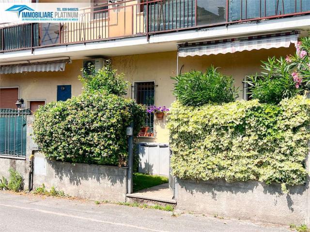 Appartamento in vendita a Limbiate, Lombardia