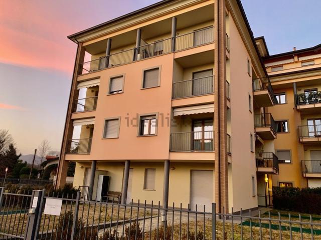 Appartamento in vendita a Rovera, Malnate