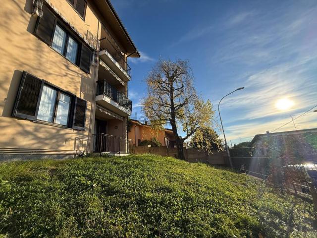 Appartamento in vendita a Cantù, Como