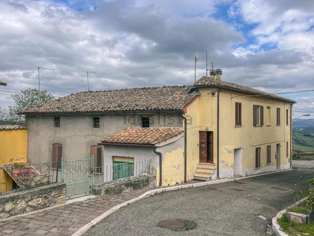Appartamento in vendita a Allerona, Umbria