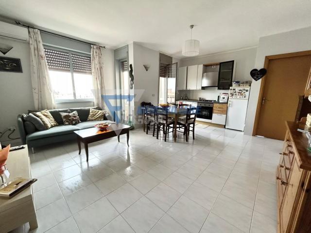 Appartamento in vendita a Floridia, Sicilia