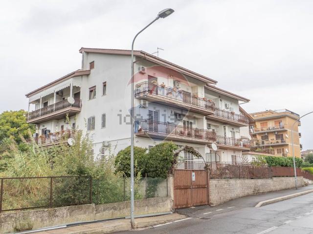 Appartamento in vendita a Cava dei Selci, Roma Capitale