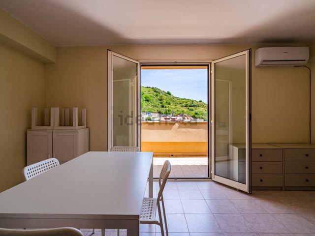 Appartamento in vendita a Letojanni, Sicilia
