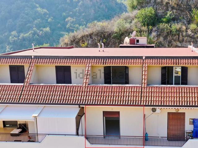 Appartamento in vendita a Letojanni, Sicilia