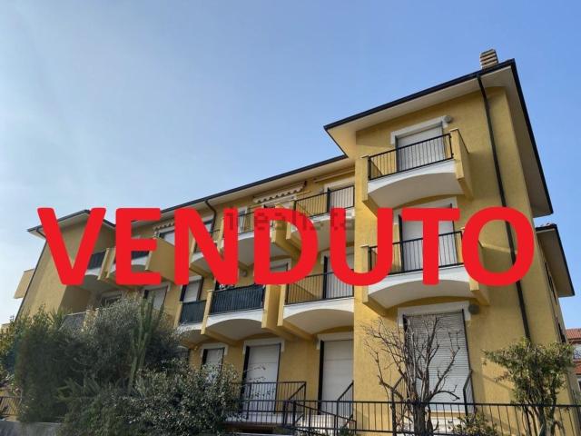 Appartamento in vendita a San Bartolomeo Al Mare, Liguria