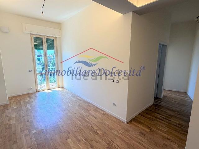 Appartamento in vendita a Quartiere 5, Firenze