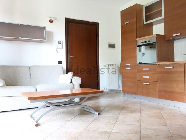 Appartamento in vendita a Villaggio dei Fiori, Limbiate