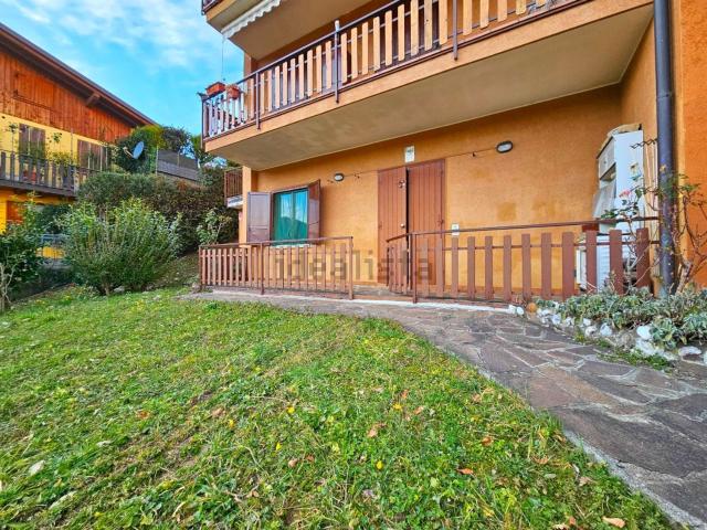 Appartamento in vendita a Gorno, Lombardia