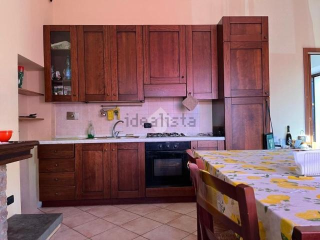 Appartamento in vendita a Amelia, Umbria