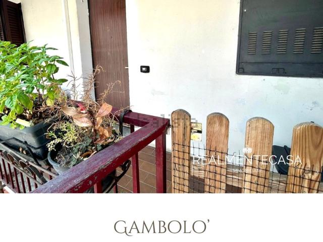 Appartamento in vendita a Gambolò, Lombardia