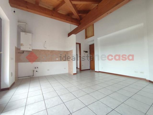 Appartamento in vendita a Dormelletto, Novara