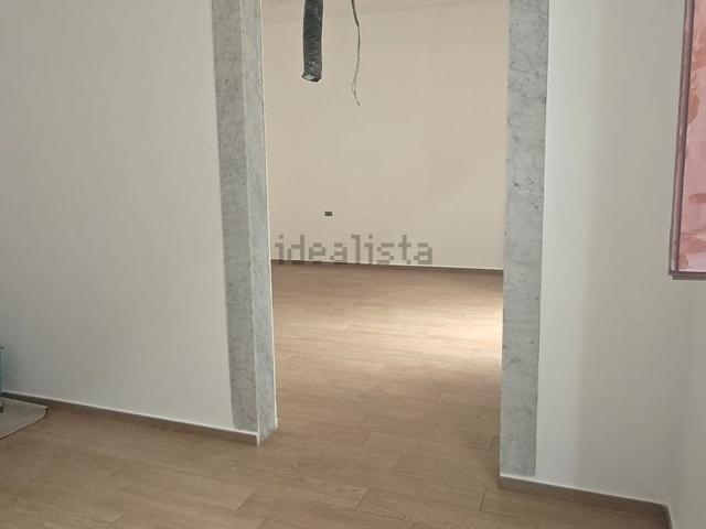 Appartamento in vendita a Carrara, Toscana