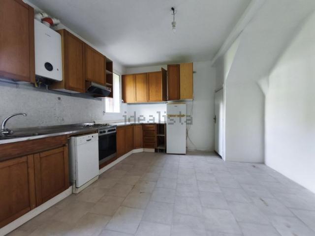 Appartamento in vendita a Cogollo Del Cengio, Veneto