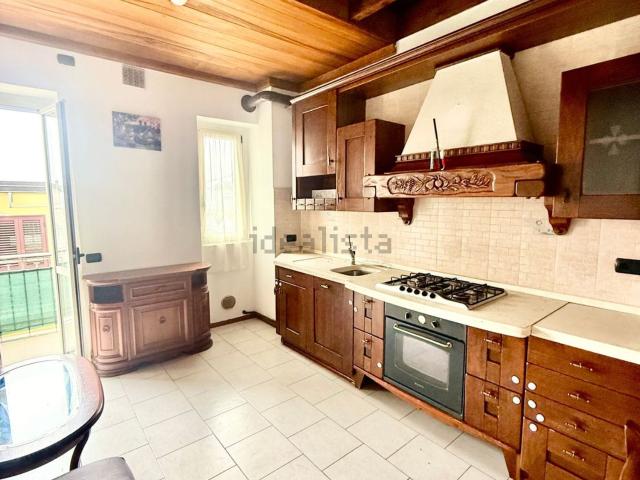 Appartamento in vendita a Menegardo, Bregnano