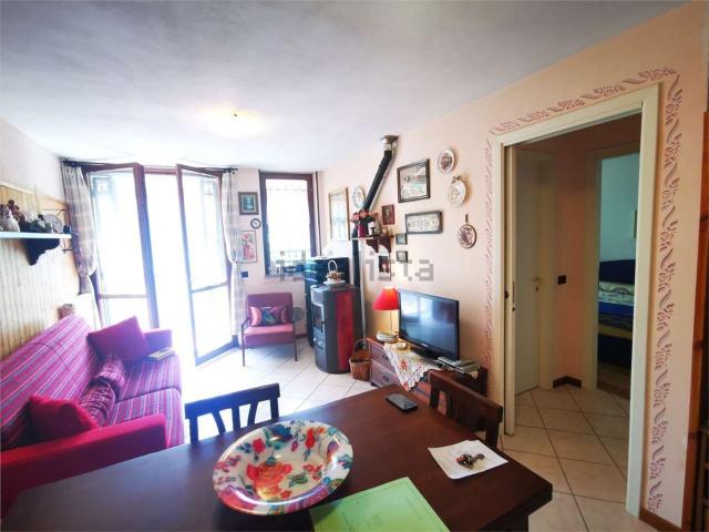 Appartamento in vendita a Moggio, Lombardia