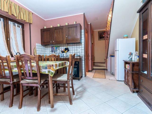 Appartamento in vendita a Vinchiaturo, Molise