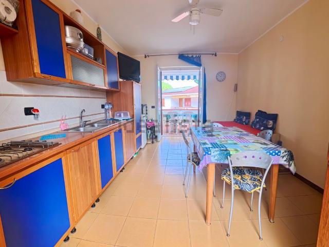 Appartamento in vendita a Sajatine, Furnari