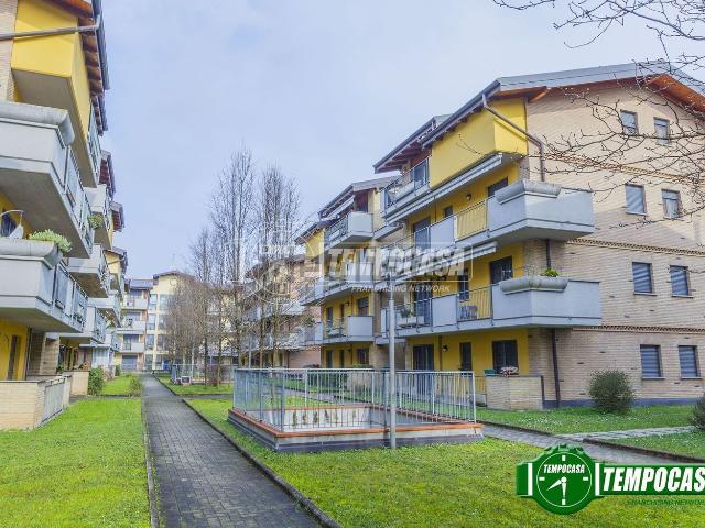 Appartamento in vendita a Quartiere Pasubio, Cesano Boscone