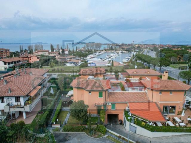 Appartamento in vendita a Lugana, Sirmione