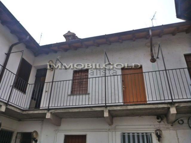 Appartamento in vendita a Albairate, Lombardia