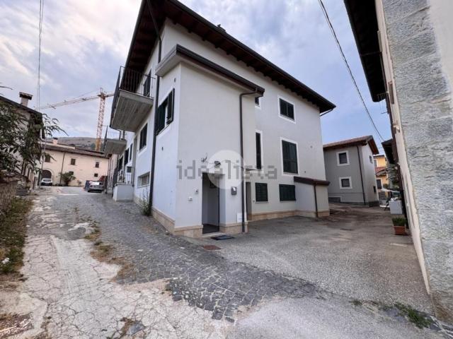 Appartamento in vendita a Santa Rufina di Roio, Tornimparte