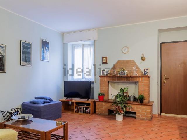 Appartamento in vendita a Caronno Pertusella, Varese