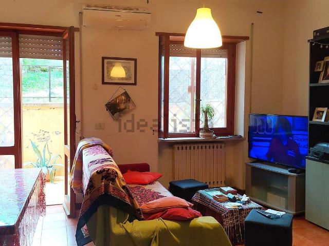 Appartamento in vendita a Collevecchio, Rieti