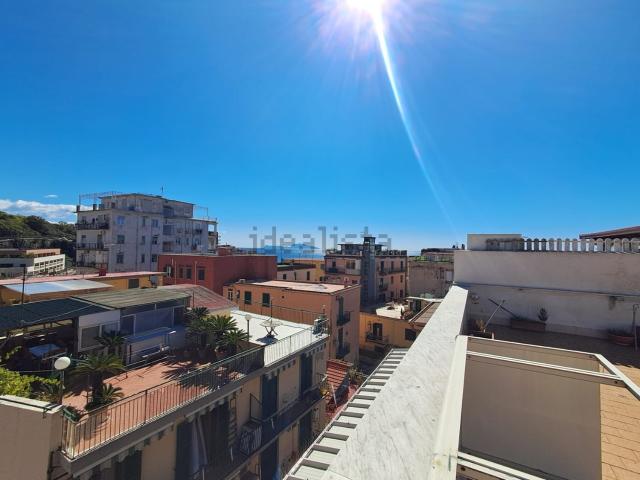 Appartamento in vendita a Rione Ortodonico, Pozzuoli