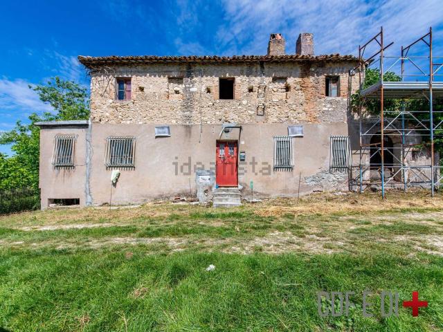 Appartamento in vendita a Salisano, Lazio