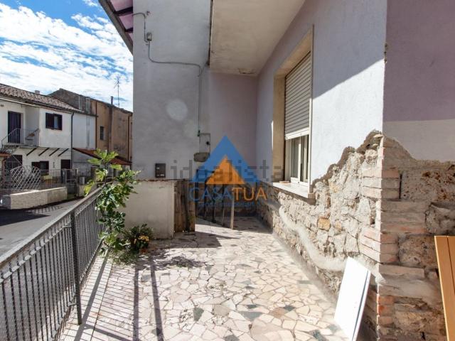 Appartamento in vendita a Attigliano, Terni