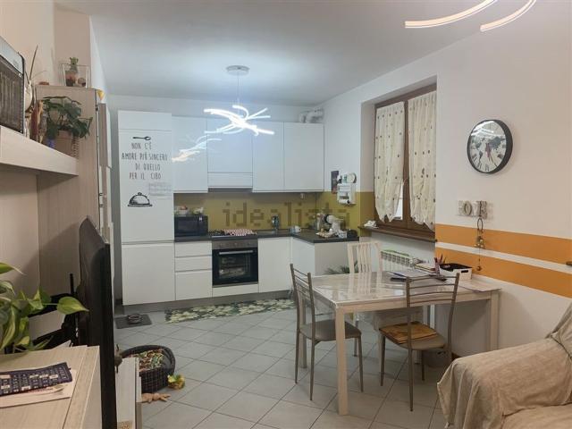 Appartamento in vendita a Cene, Lombardia