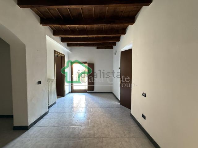 Appartamento in vendita a San Martino In Strada, Lombardia