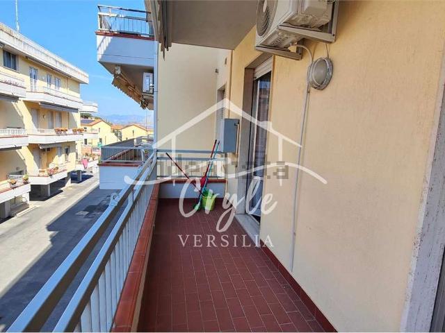 Appartamento in vendita a Tenuta di Marinella, Sarzana