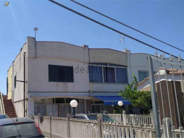 Appartamento in vendita a Foce Varano, Puglia