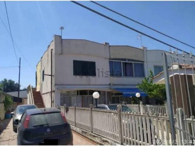 Appartamento in vendita a Foce Varano, Puglia