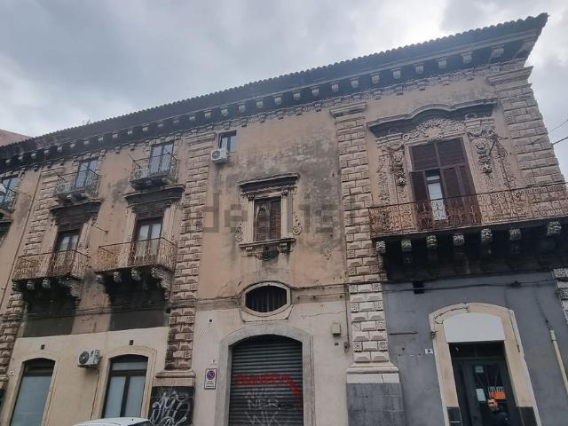 Appartamento in vendita a Centro storico, Catania