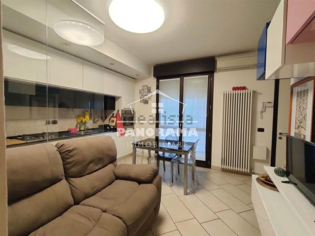 Appartamento in vendita a Montescudo-Monte Colombo, Monte Colombo