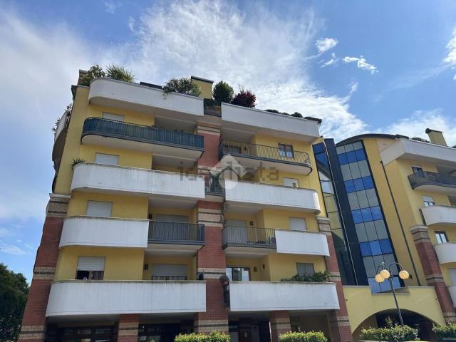 Appartamento in vendita a Pilastroni, Bassano Del Grappa