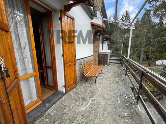 Appartamento in vendita a Rezzoaglio, Liguria