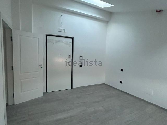 Appartamento in vendita a Sarzana, Liguria