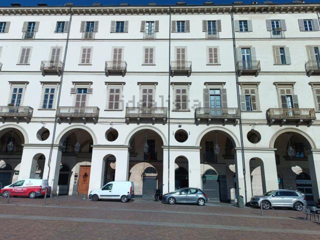 Appartamento in vendita a Circoscrizione 1, Piemonte