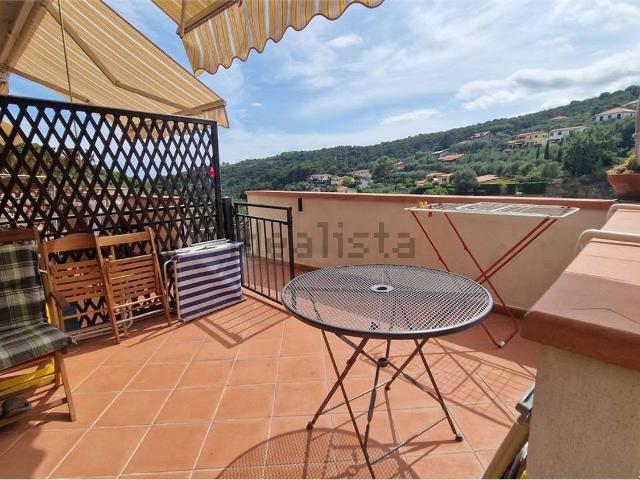 Appartamento in vendita a San Bartolomeo Al Mare, Liguria