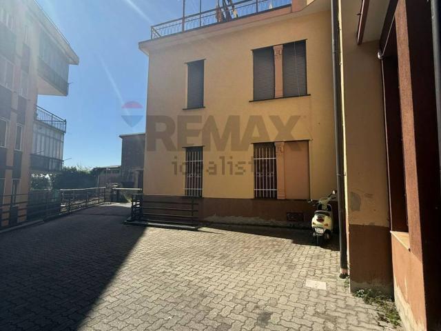 Appartamento in vendita a Oltreletimbro, Albisola Capo