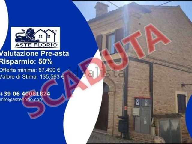 Appartamento in vendita a Castelnuovo, Marche