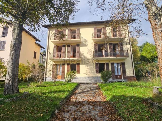 Appartamento in vendita a Sormano, Lombardia