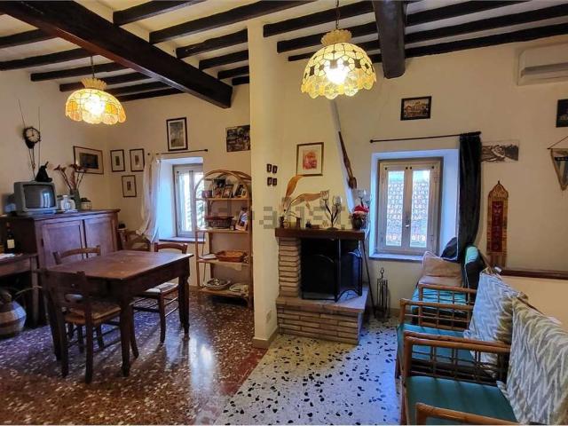 Appartamento in vendita a Penna In Teverina, Umbria