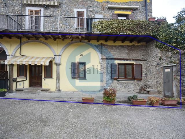 Appartamento in vendita a Endine Gaiano, Lombardia
