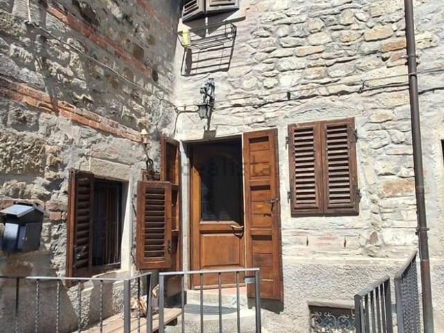 Appartamento in vendita a Strada in Casentino, Castel San Niccolò
