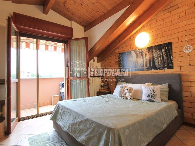 Appartamento in vendita a Cologno Monzese, Lombardia